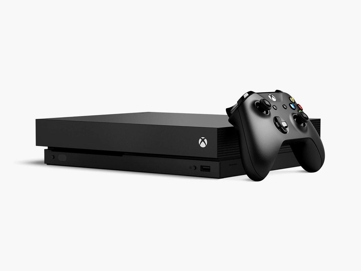 Xbox One X 1TB Gaming Console with Wireless Controller Black R39786