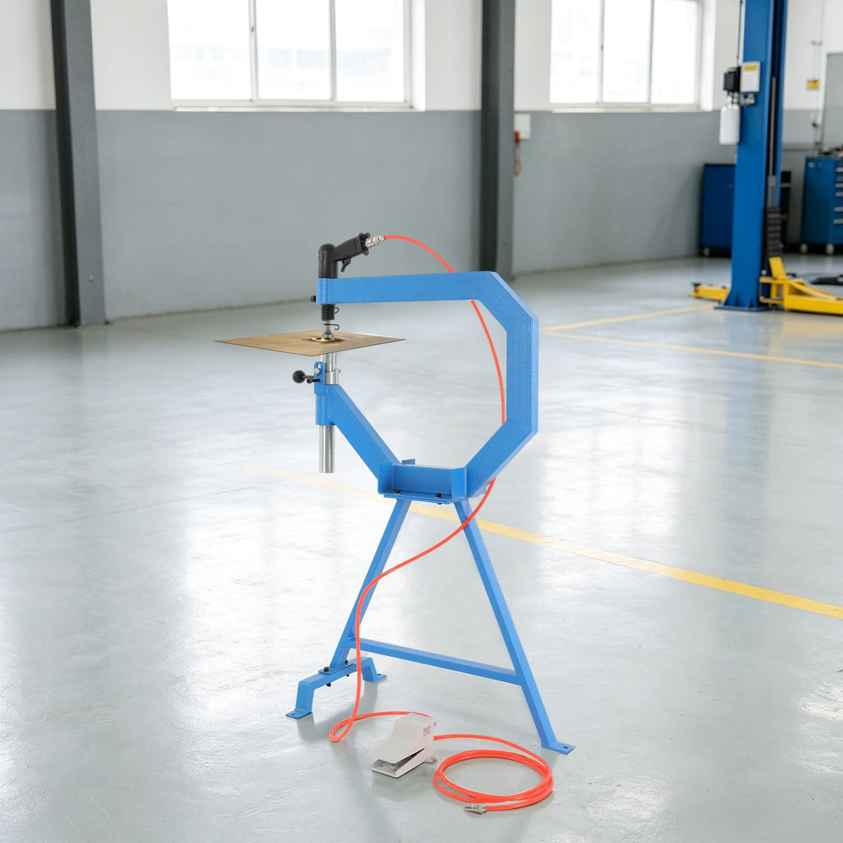 Pneumatic Planishing Hammer with Pedal & Stand C7782